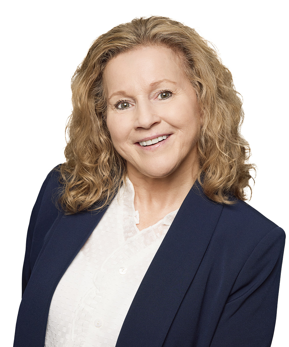  Paula Derouin
